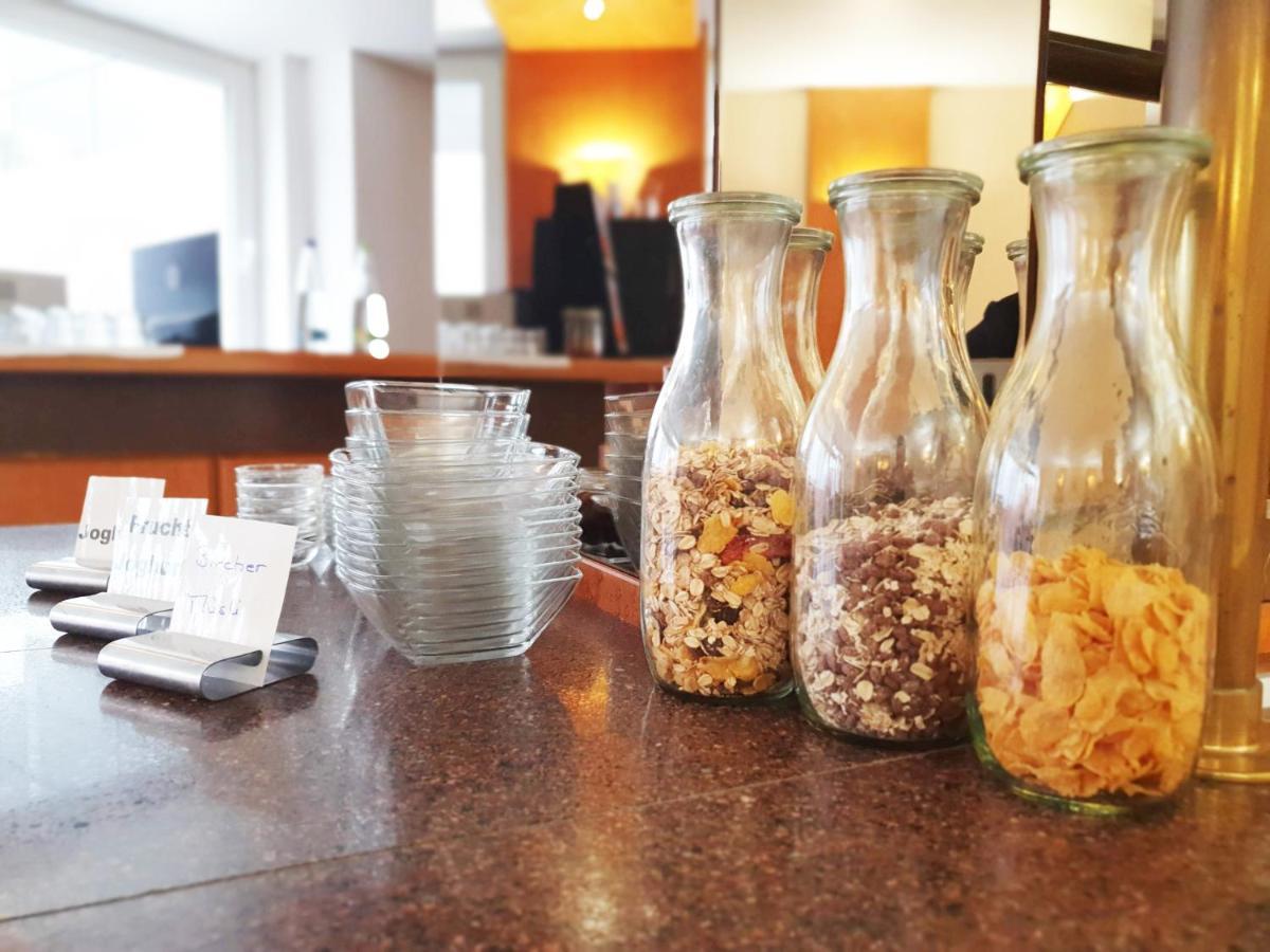 Hotel Am Kurpark 巴特温普芬 外观 照片
