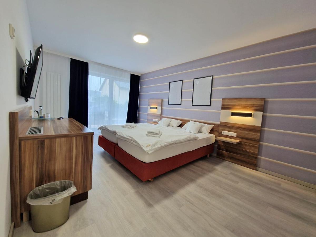 Hotel Am Kurpark 巴特温普芬 外观 照片