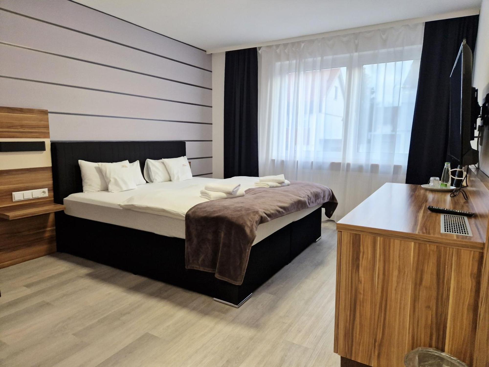 Hotel Am Kurpark 巴特温普芬 外观 照片